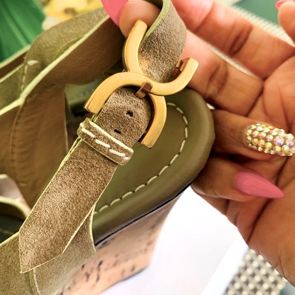 Chloe leather wedge sandals - Picture 4 of 7